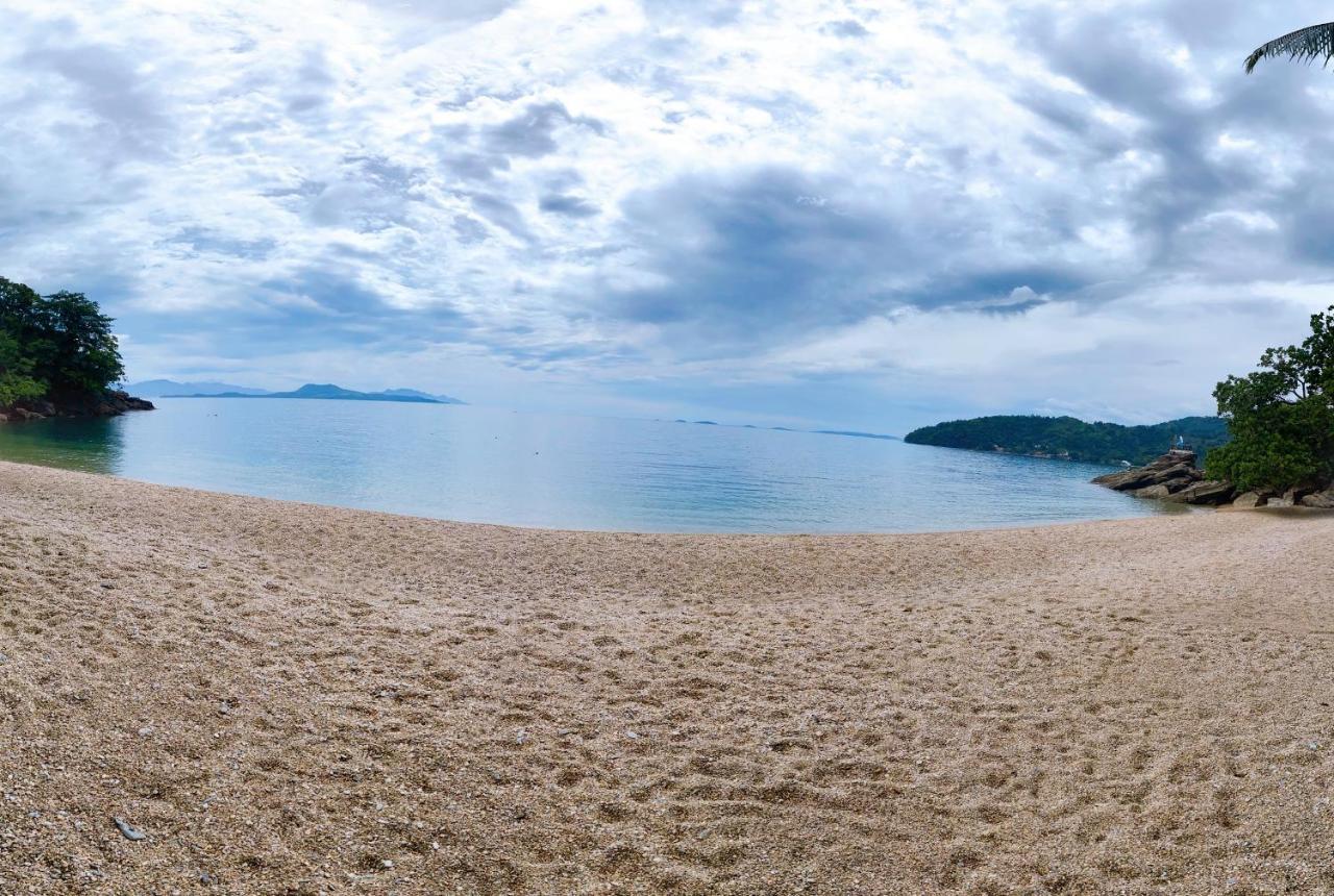 Tropicana Castle Dive Resort Powered By Cocotel Puerto Galera Eksteriør bilde